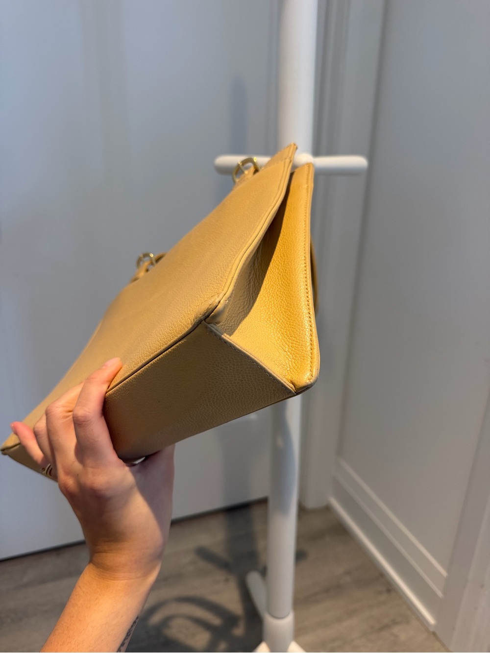 Chanel Tote Bag (beige) - Picture 15 of 17